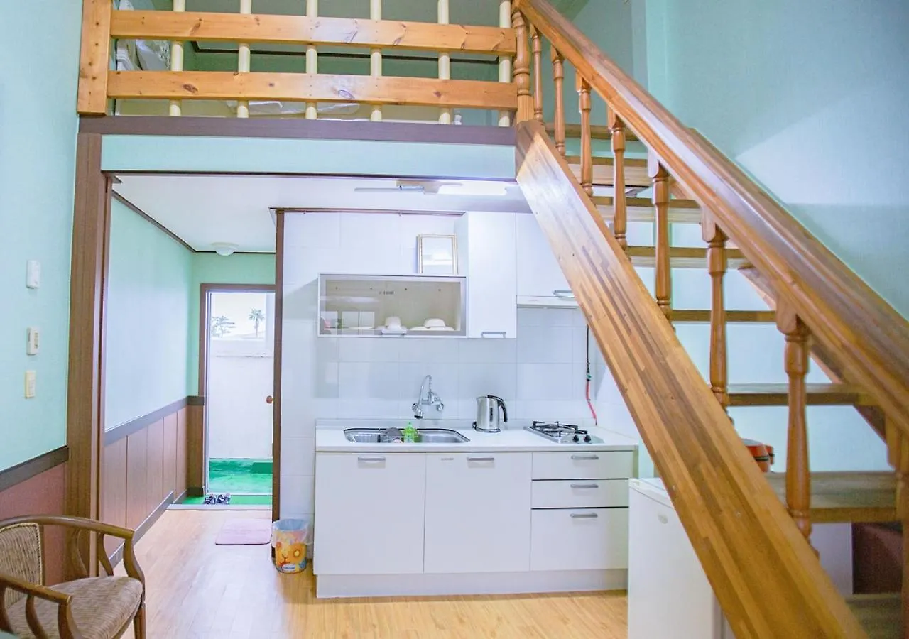 منتجع Jeju Resortel